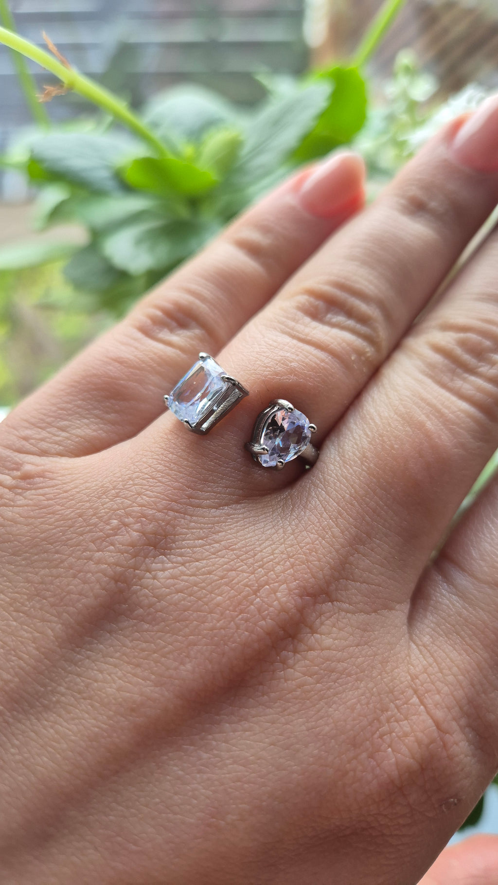 Luna Ring