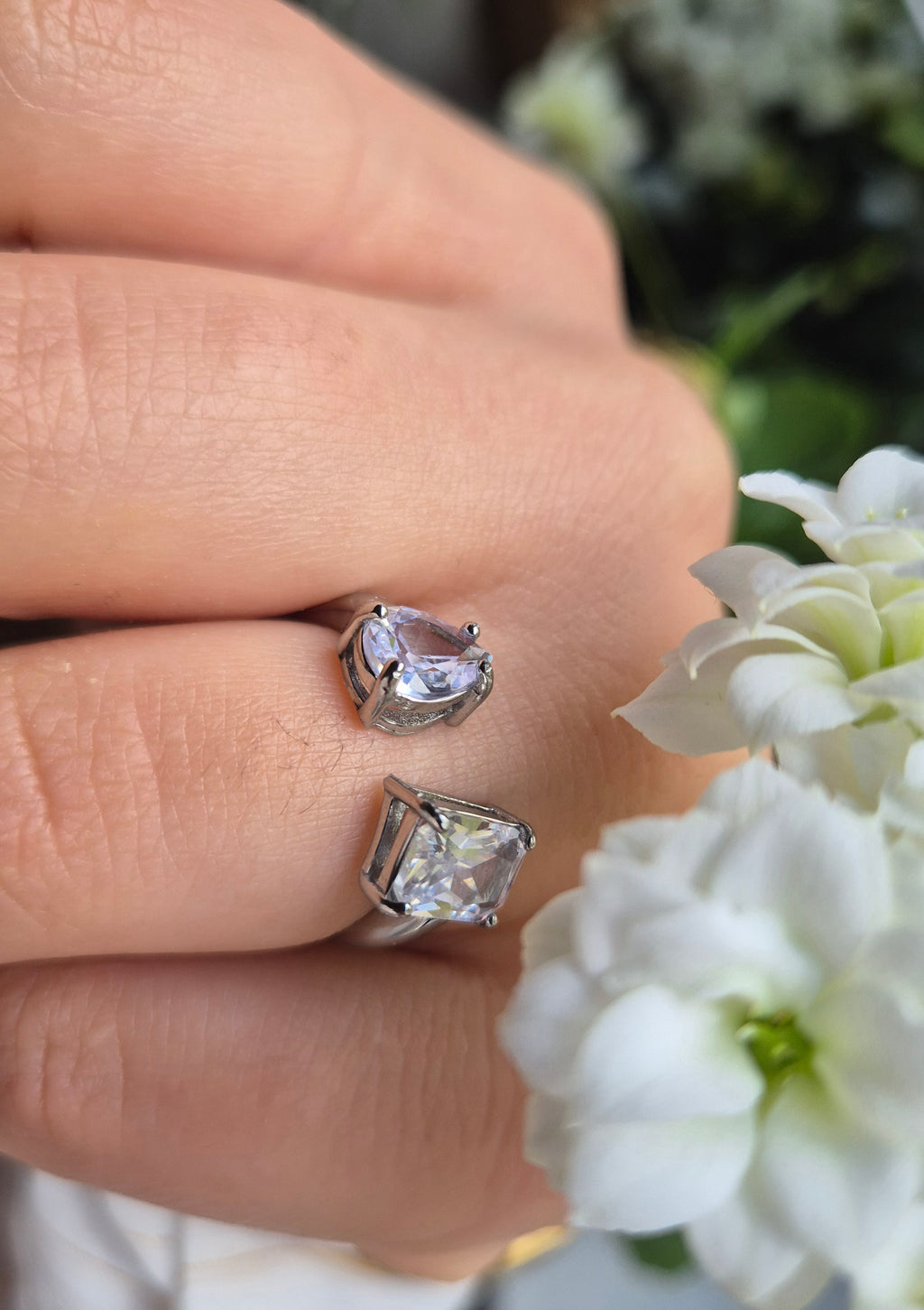 Luna Ring