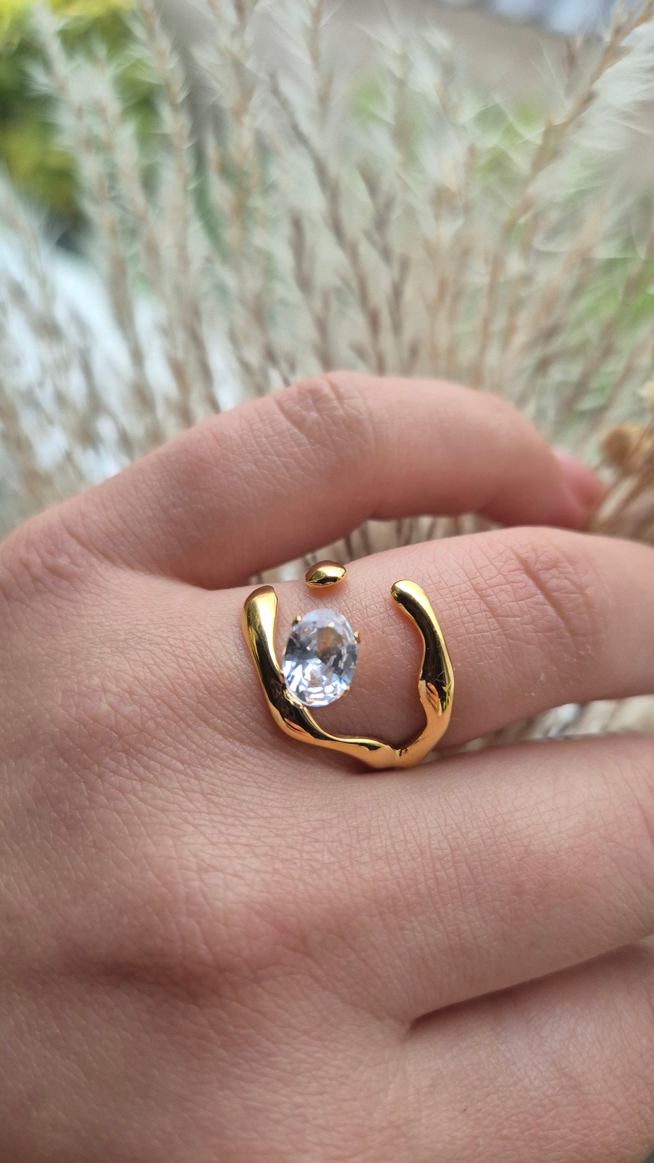 Aura Ring