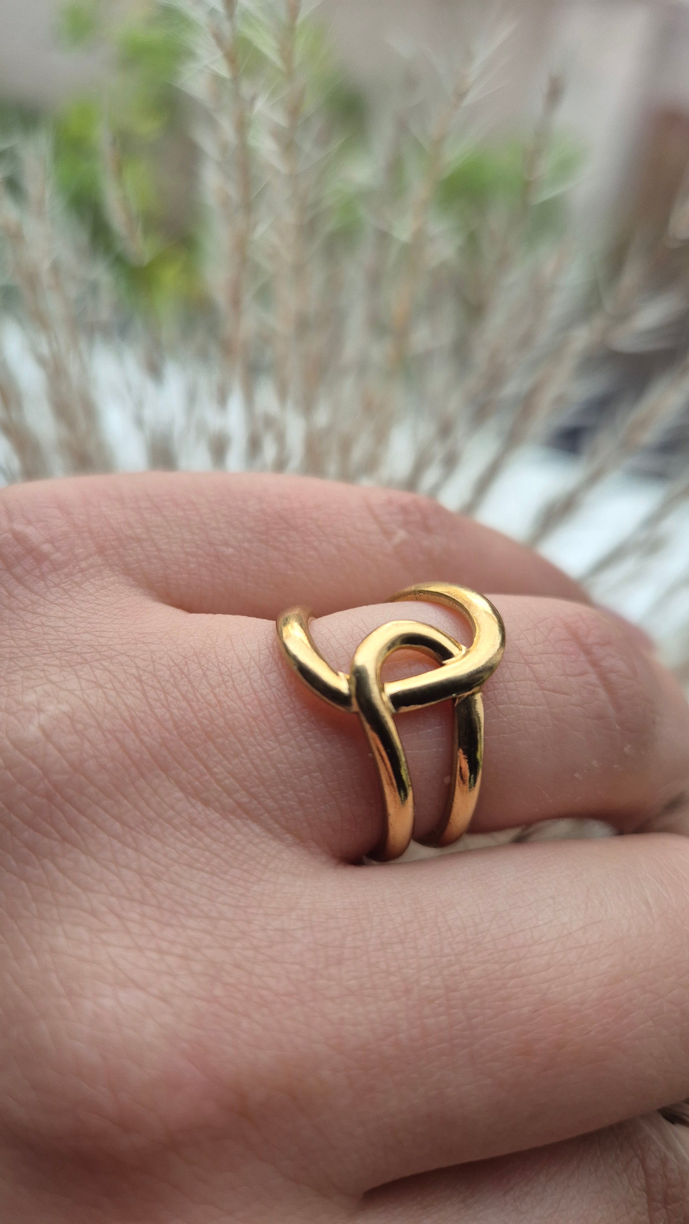 Entwine Ring